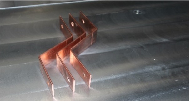Campioni di sbarre rigide formati su una piegatrice CNC